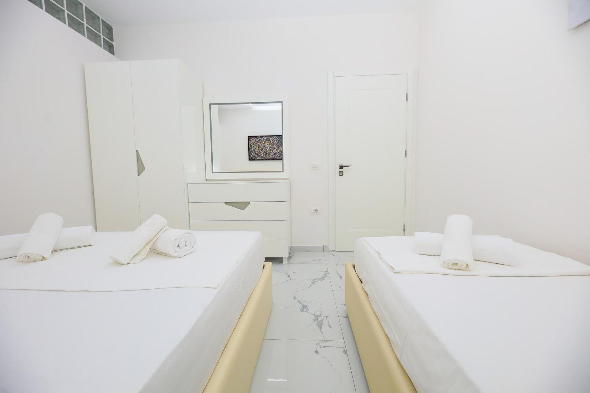 Jimi Apartments Vlore Exterior photo