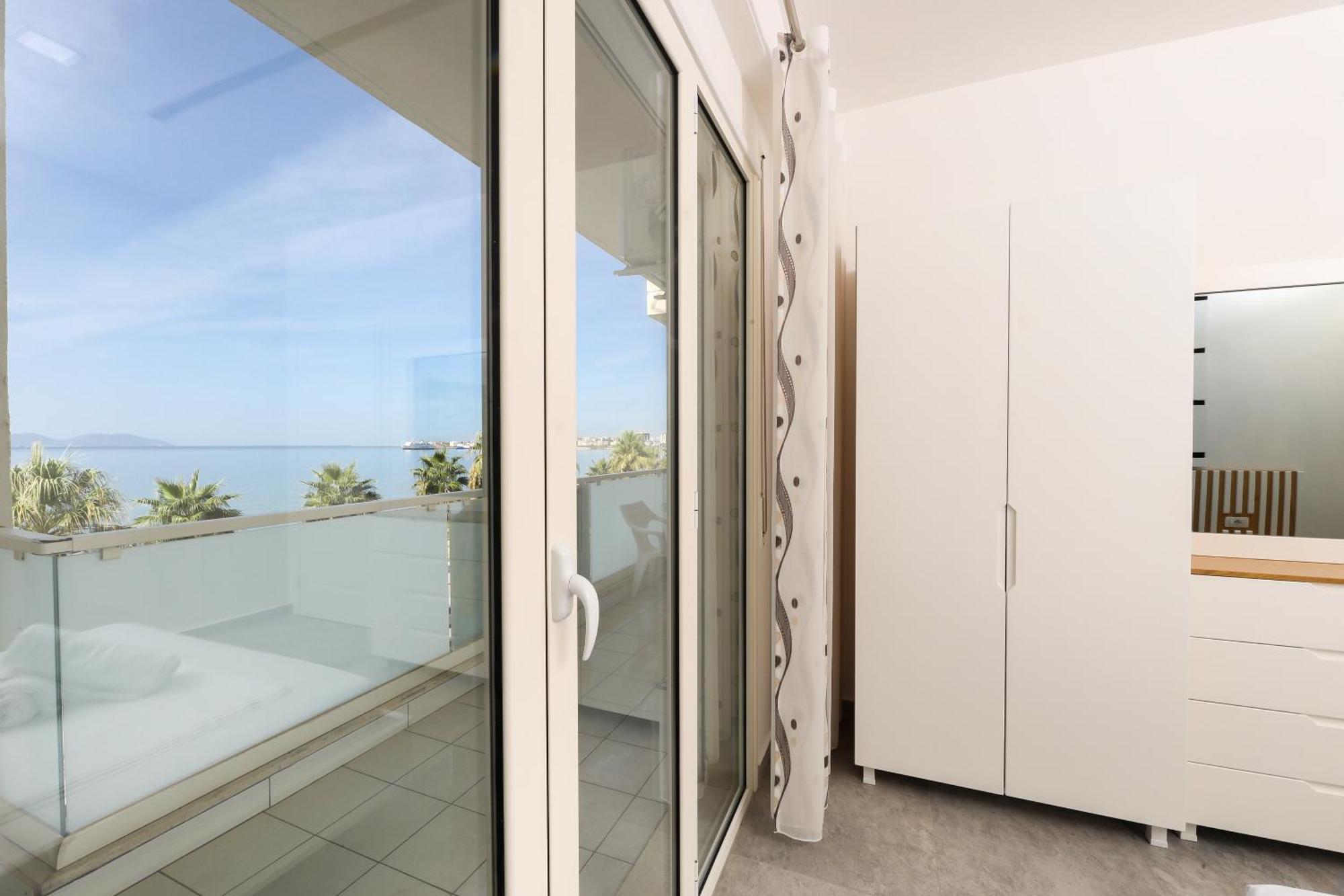 Jimi Apartments Vlore Exterior photo